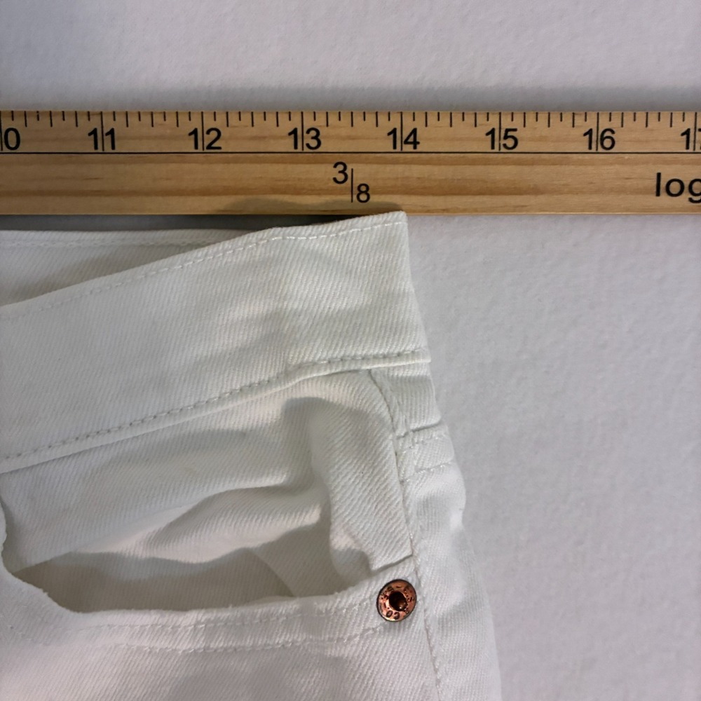 Levis Wedgie Straight Jeans Women Size 28 (Fits 28x27) High Rise Button Fly Pant - Picture 7 of 9